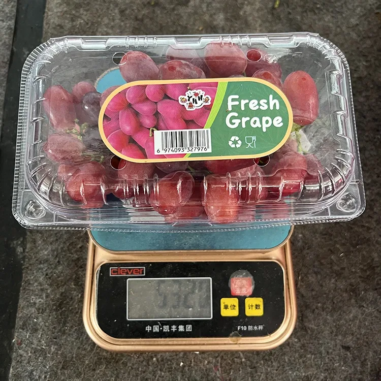 Uvas sen sementes carmesí frescas de calidade de exportación