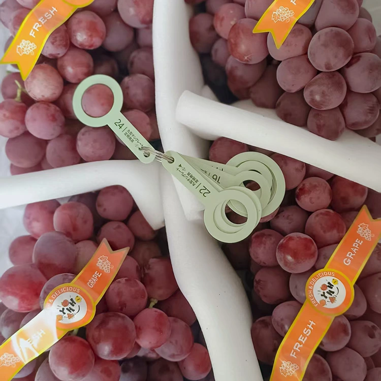 Uvas Red Globe Fresh Farm seleccionadas